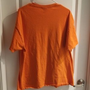 Gildan Shirts - Gildan heavy cotton shirt Gildan Shirts - Gildan heavy cotton shirt